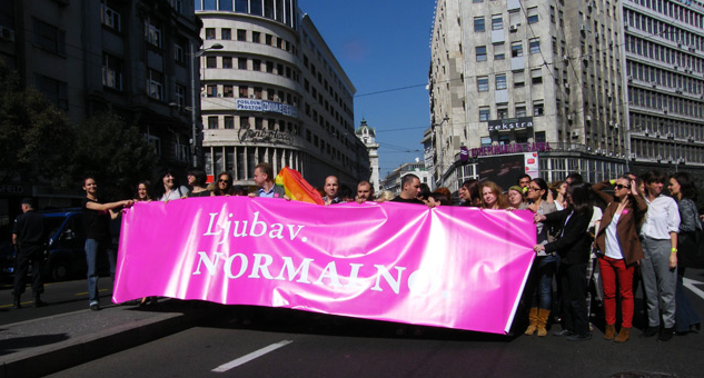 parada ponosa 2011.png, 451 KB